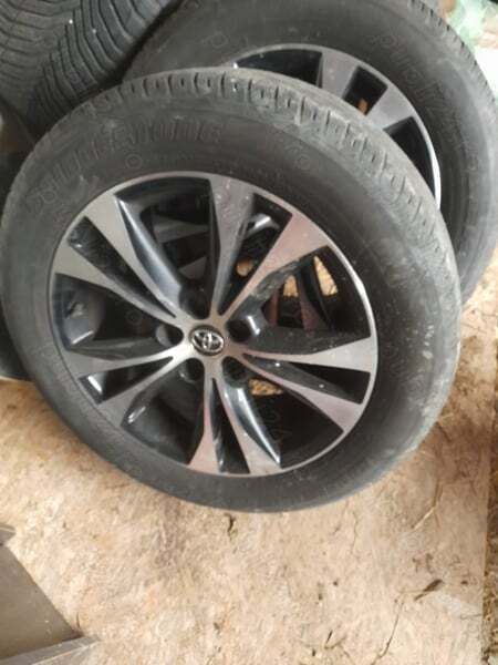 Second-hand Toyota RAV4 150 CP (110 kW) 2015 SUV