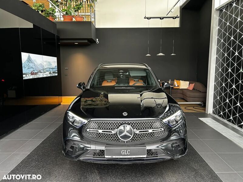 Negru Utilizat 2024 Mercedes GLC300 Advanced SUV | 70.900 EUR - Imagine 1/4