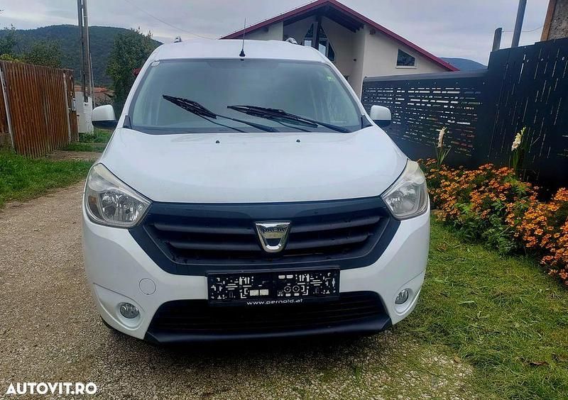 Culoarealb Utilizat 2015 Dacia Dokker Lauréate Van | 4.250 EUR (Preț bun) - Imagine 1/4