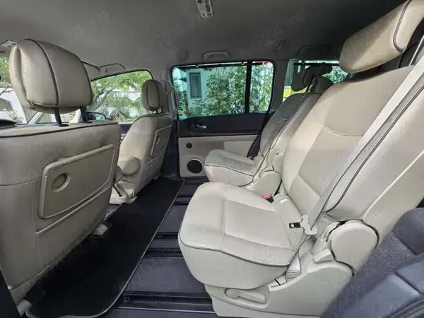 Second-hand Renault Grand Espace Initiale Paris 173 CP (127 kW) 2010 Negru Monovolum