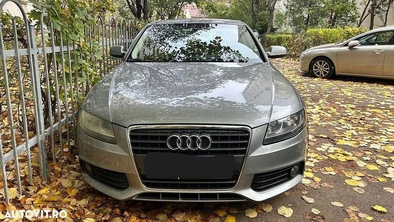 Culoaregri Utilizat 2011 Audi A4 Berlinǎ | 6.200 EUR (Preț bun) - Imagine 1/4