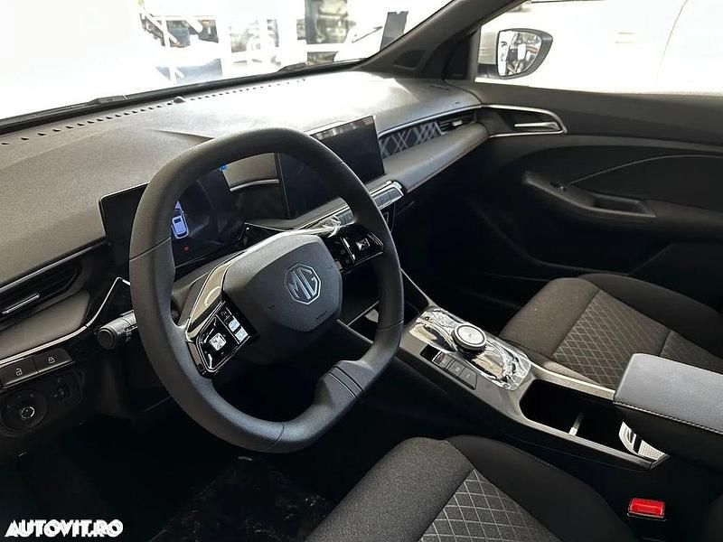 Second-hand MG MG3 194 CP (142 kW) 2024 Culoaregalbeuriu Hatchback