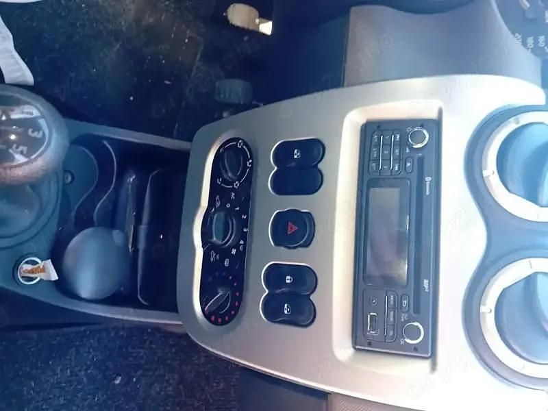 Second-hand Dacia Logan 82 CP (60 kW) 2012 Albastru Berlinǎ