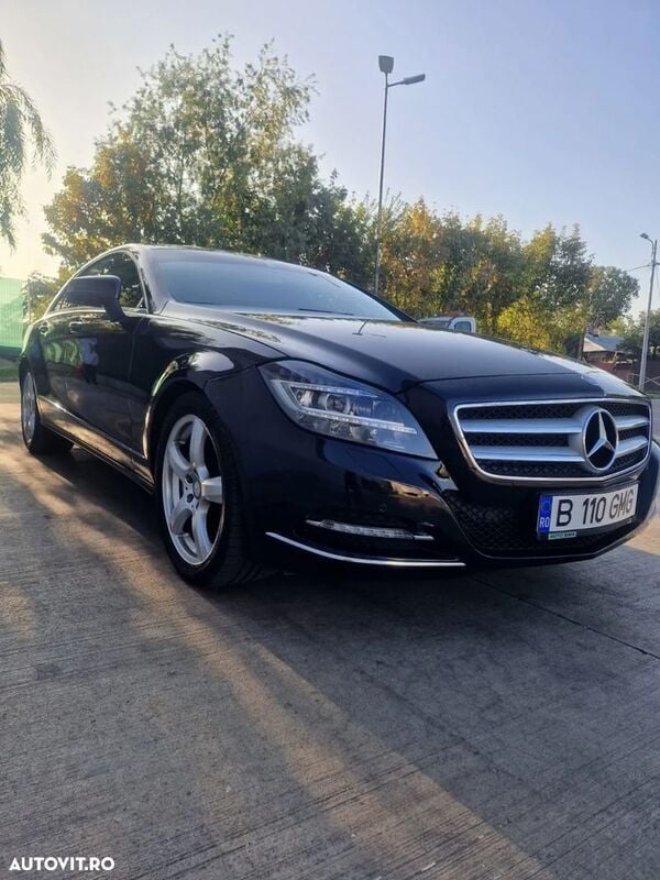 Negru Utilizat 2014 Mercedes CLS350 Berlinǎ | 13.100 EUR - Imagine 1/4