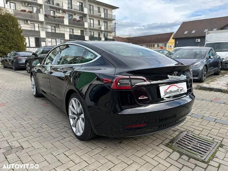 Second-hand Tesla Model 3 350 kW (476 CP) 2020 Culoarenegru Berlinǎ