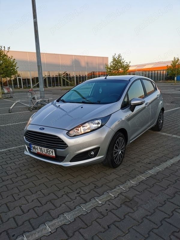 Gri Utilizat 2014 Ford Fiesta Hatchback | 5.190 EUR (Preț OK) - Imagine 1/4