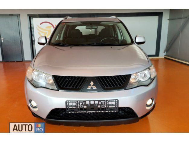 Second-hand Mitsubishi Outlander Intense+ 140 CP (102 kW) 2007 Argintiu SUV