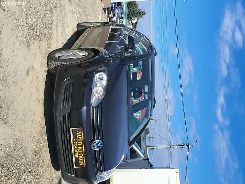 Utilizat 2010 VW Passat Break | 4.950 EUR (Puțin scump) - Imagine 1/4