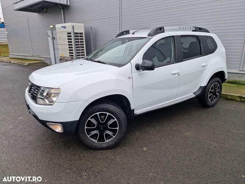Culoarealb Utilizat 2017 Dacia Duster Prestige SUV | 8.900 EUR (Super Preț) - Imagine 1/4