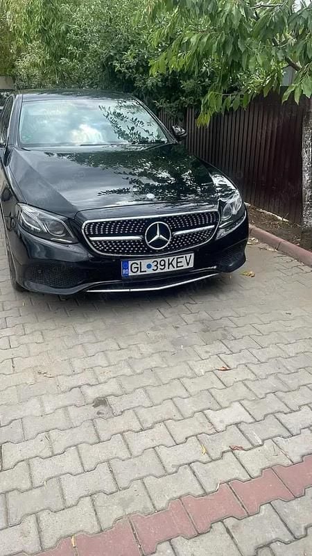 Utilizat 2016 Mercedes 220 | 20.000 EUR - Imagine 1/4