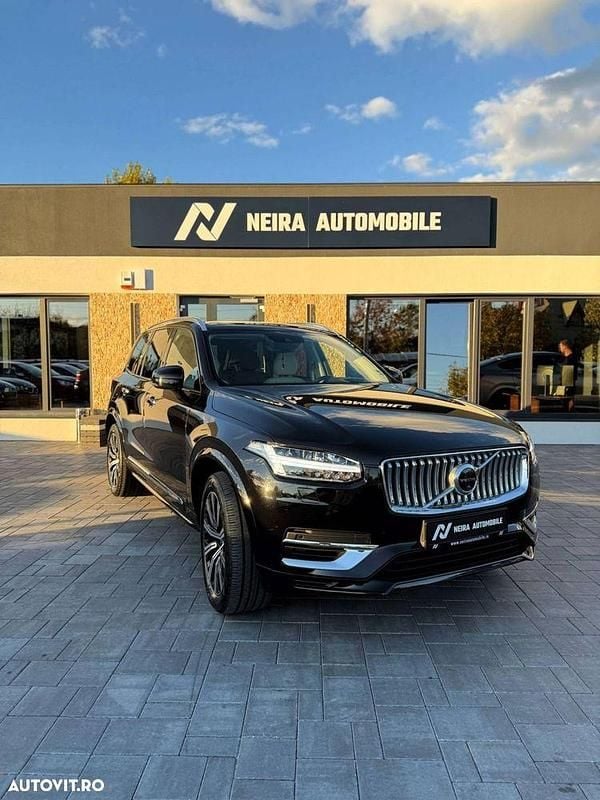 Culoarenegru Utilizat 2021 Volvo XC90 SUV | 46.550 EUR (Puțin scump) - Imagine 1/1