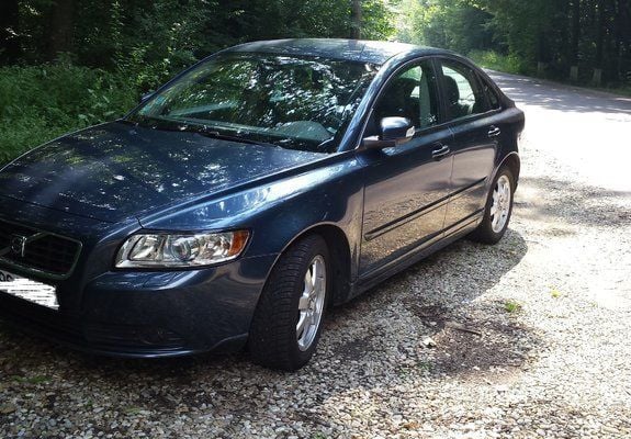 Albastru Utilizat 2008 Volvo S40 Momentum Berlinǎ | 5.200 EUR - Imagine 1/4