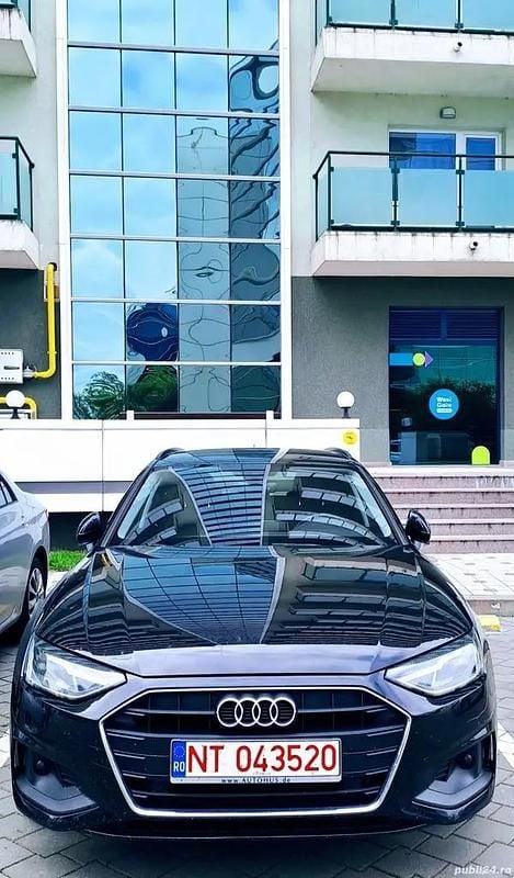 Negru Utilizat 2022 Audi A4 Break | 18.980 EUR (Preț bun) - Imagine 1/4