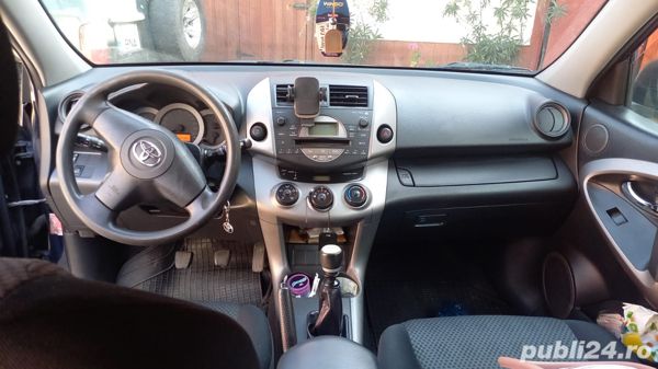 Utilizat 2007 Toyota RAV4 SUV | 4.450 EUR - Imagine 1/4