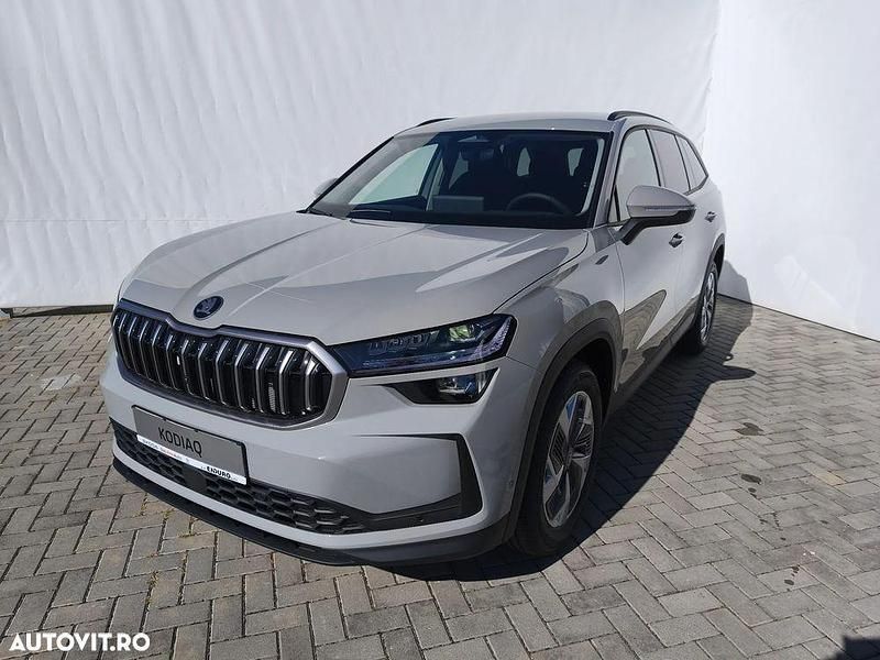 Culoaregri Nouă 2025 Skoda Kodiaq Selection SUV | 48.856 EUR (Preț OK) - Imagine 1/4