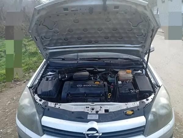 Second-hand Opel Astra 105 CP (77 kW) 2004 Gri Break
