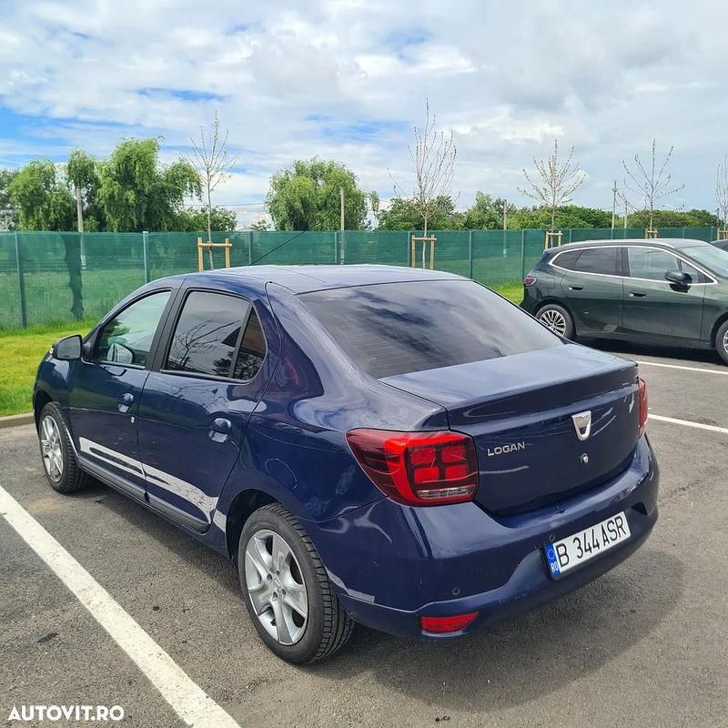 Second-hand Dacia Logan Prestige 90 CP (66 kW) 2020 Culoarealbastru Berlinǎ