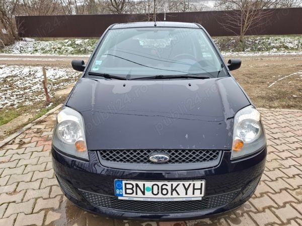 Utilizat 2007 Ford Fiesta Hatchback | 1.850 EUR - Imagine 1/4