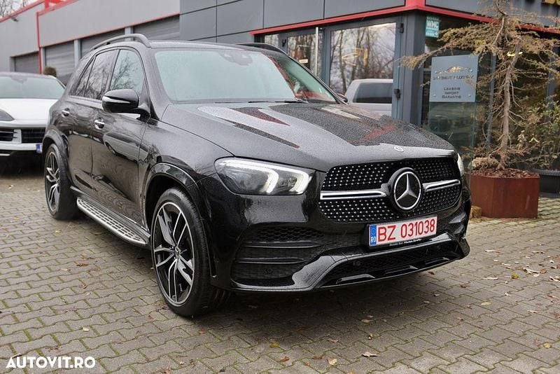 Culoarenegru Utilizat 2022 Mercedes GLE350 AMG line SUV | 54.800 EUR (Preț OK) - Imagine 1/4
