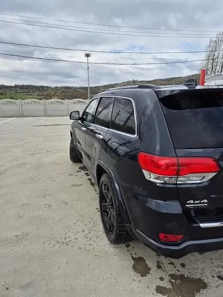 Second-hand Jeep Grand Cherokee Overland 250 CP (183 kW) 2015 SUV