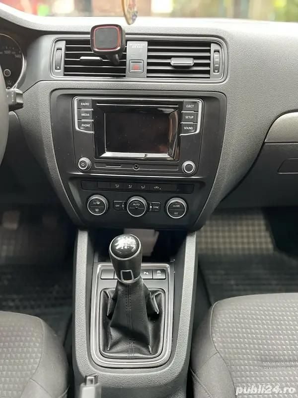 Second-hand VW Jetta 110 CP (80 kW) 2018 Berlinǎ