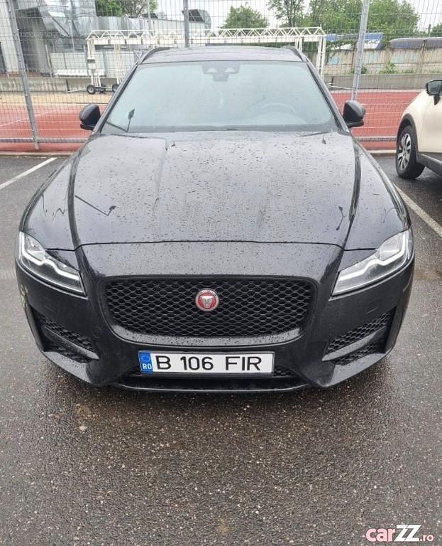 Second-hand Jaguar XF Sportbrake R-Sport 180 CP (132 kW) 2019 Negru Break