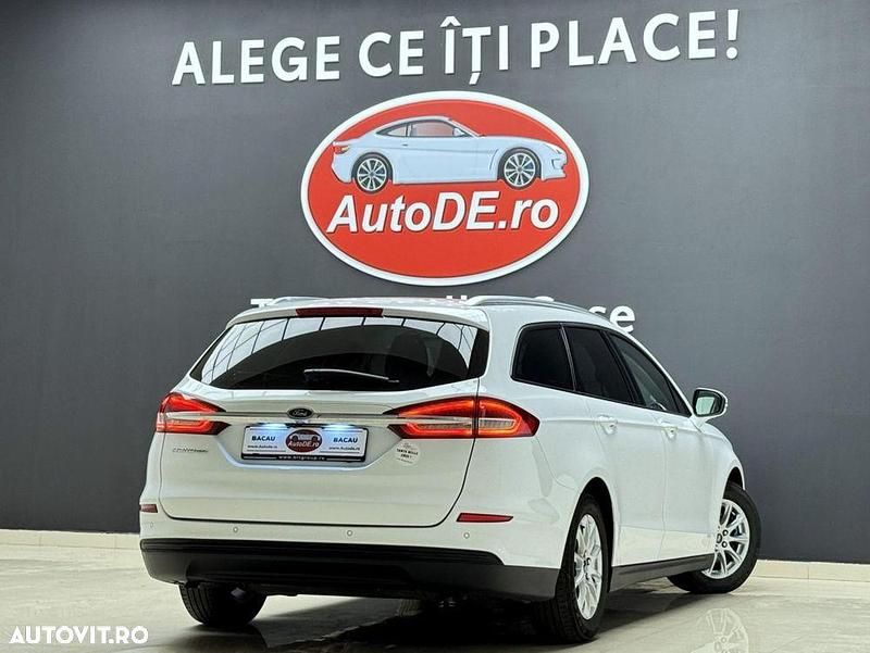 Second-hand Ford Mondeo Titanium 150 CP (110 kW) 2018 Alb Break