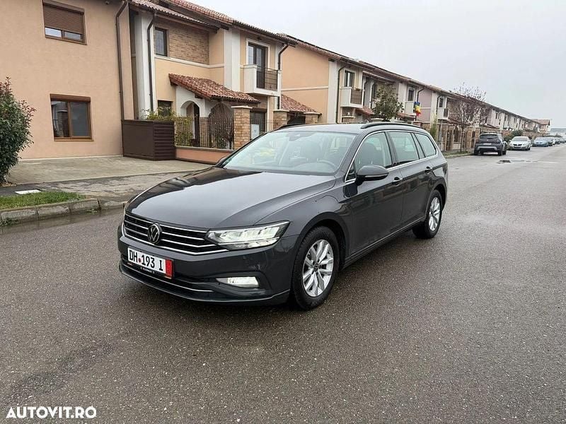 Culoaregri Utilizat 2021 VW Passat Break | 13.200 EUR (Preț bun) - Imagine 1/4