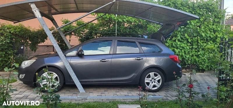 Second-hand Opel Astra Active 110 CP (80 kW) 2011 Culoaregri Break