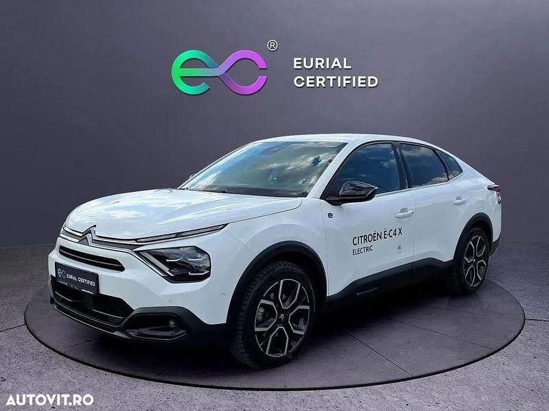 Culoarealb Second-hand 2024 Citroën e-C4 Shine Hatchback | 27.490 EUR - Imagine 1/4