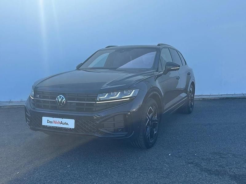 Maro mediu metalic Nouă 2025 VW Touareg R-line SUV | 84.300 EUR - Imagine 1/4