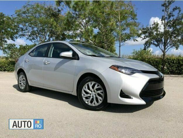 Utilizat 2017 Toyota Corolla Berlinǎ | 6.500 EUR - Imagine 1/4