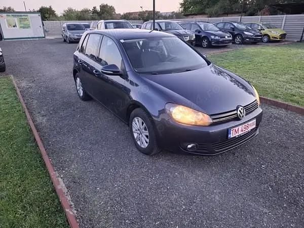 Gri Utilizat 2012 VW Golf VII Comfortline Hatchback | 4.200 EUR (Super Preț) - Imagine 1/4