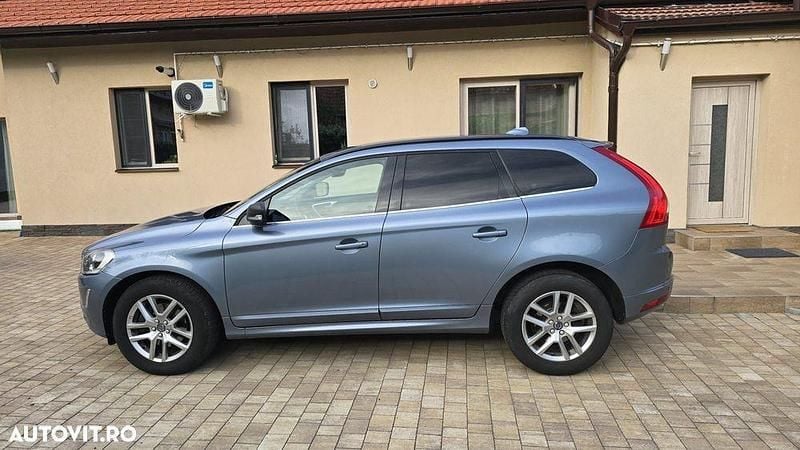 Culoarealbastru Utilizat 2016 Volvo XC60 SUV | 13.900 EUR - Imagine 1/4