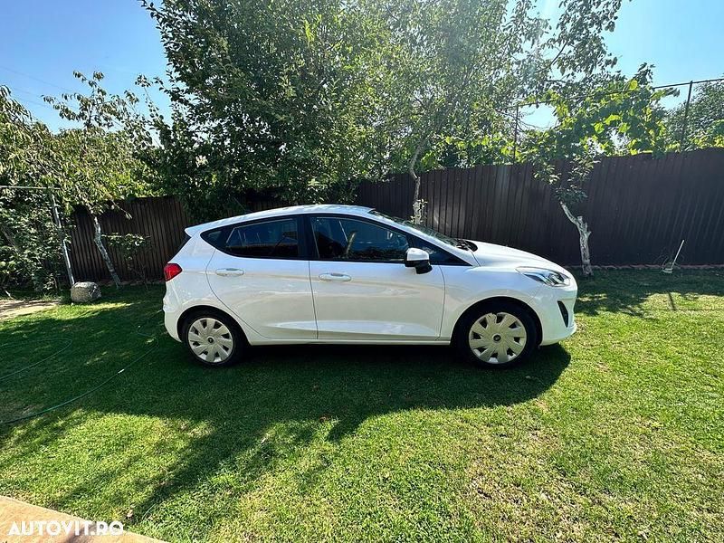 Culoarealb Utilizat 2020 Ford Fiesta | 9.200 EUR (Preț OK) - Imagine 1/4