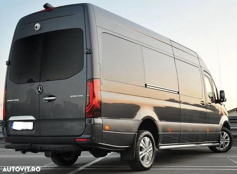 Second-hand Mercedes Sprinter 190 CP (139 kW) 2019 Culoaregri Van