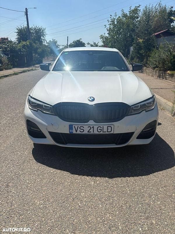 Culoarealb Utilizat 2019 BMW 320 Shadowline Berlinǎ | 29.000 EUR (Scump) - Imagine 1/4