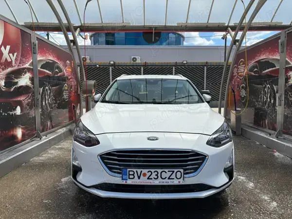 Alb Utilizat 2020 Ford Focus Business Edition Break | 11.400 EUR (Preț OK) - Imagine 1/4