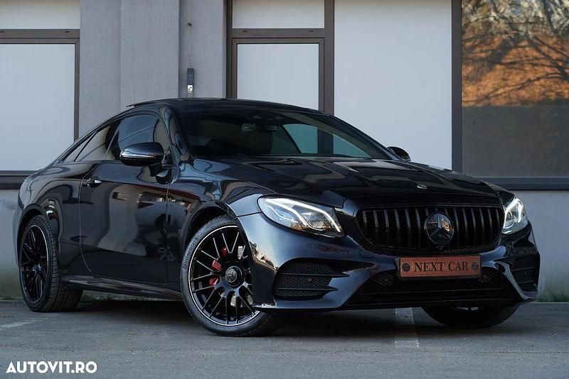 Culoarenegru Utilizat 2019 Mercedes E220 Coupe | 31.450 EUR (Scump) - Imagine 1/4