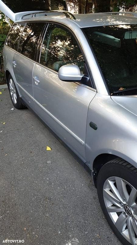 Gri Utilizat 2001 VW Passat Highline Break | 1.400 EUR (Preț OK) - Imagine 1/3