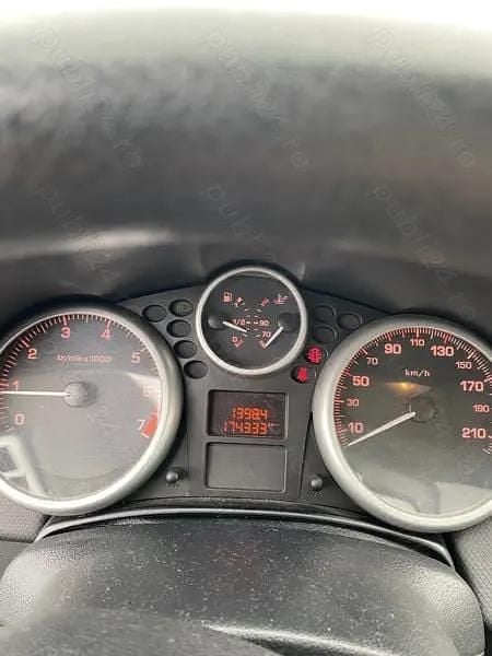 Second-hand Peugeot 207 54 CP (39 kW) 2011 Maro Hatchback