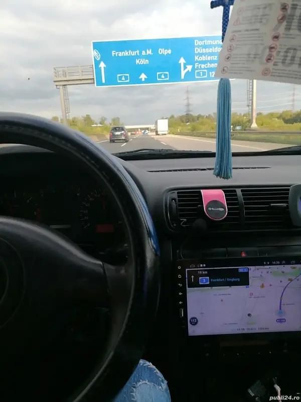 Utilizat 2000 Seat Leon Berlinǎ | 2.000 EUR - Imagine 1/4