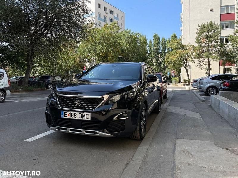 Second-hand Peugeot 5008 GT-line 120 CP (88 kW) 2017 Culoarenegru Monovolum