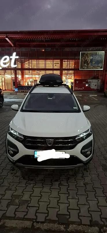 Utilizat 2022 Dacia Jogger Monovolum | 13.900 EUR (Puțin scump) - Imagine 1/4