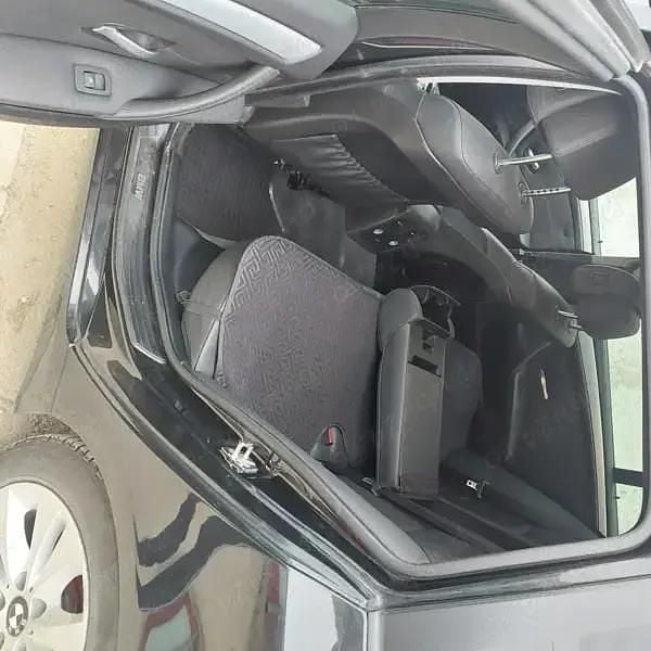 Negru Utilizat 2008 BMW 520 Break | 3.650 EUR (Preț bun) - Imagine 1/4