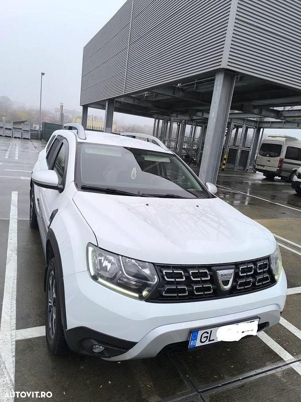 Culoarealb Utilizat 2019 Dacia Duster Prestige SUV | 13.500 EUR (Preț OK) - Imagine 1/4