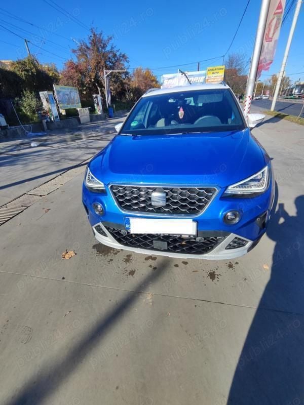 Albastru Utilizat 2023 Seat Arona SUV | 24.999 EUR - Imagine 1/4