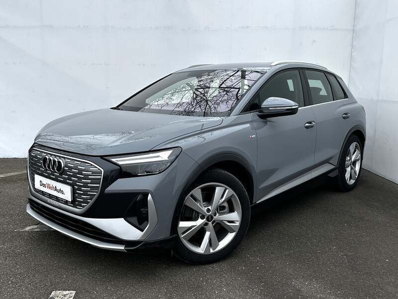 Gri deschis normal Nouă 2024 Audi Q4 e-tron SUV | 55.990 EUR - Imagine 1/4