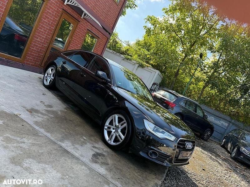 Second-hand Audi A6 S-line plus 313 CP (230 kW) 2013 Culoarenegru Berlinǎ