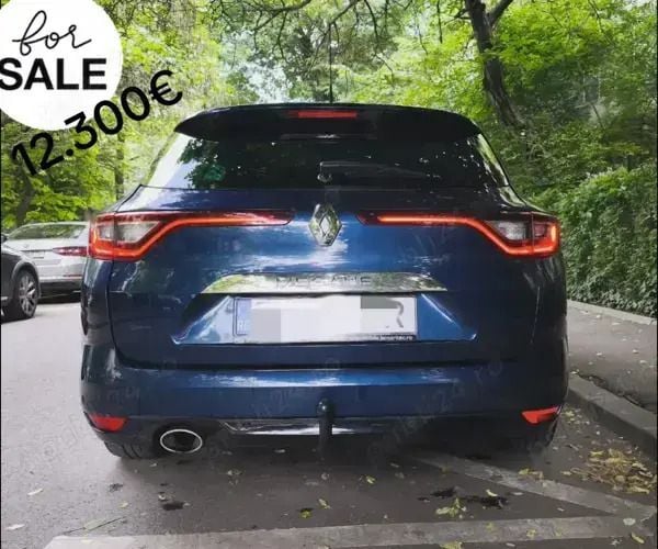 Albastru Utilizat 2018 Renault Mégane IV Bose Edition Break | 12.300 EUR (Scump) - Imagine 1/4